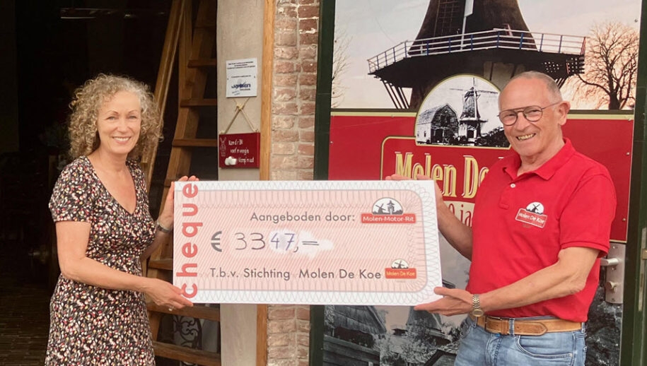 De voor de vijfde maal verreden Molen-Motor-Rit op zaterdag 9 september, heeft maar liefst 3347 euro opgebracht voor Molen De Koe